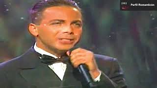 CRISTIAN CASTRO  HOMENAJE A JOSE JOSE  EN VIVO  2008 [upl. by Nimzzaj]