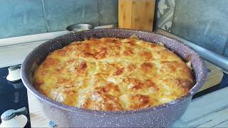 БАНИЦА СЪС СИРЕНЕ И ГОТОВИ КОРИ  Bulgarian Banitsa [upl. by Staal132]