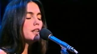 Emmylou Harris  Making Believe 1977 [upl. by Annaoi479]